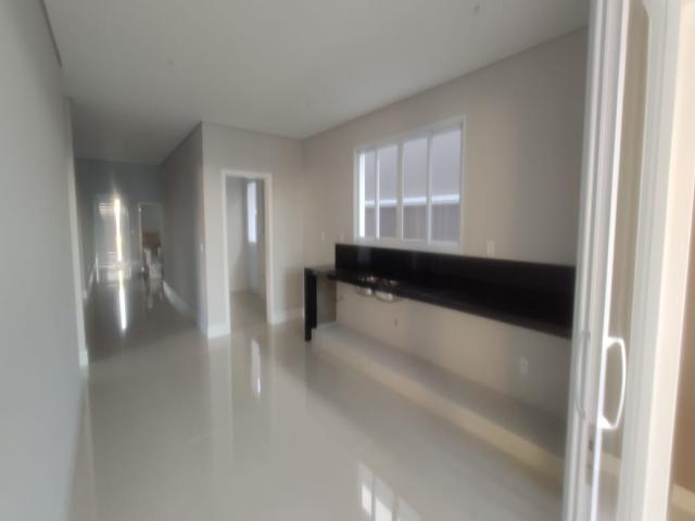 Casa em condomínio para Venda em Jundiaí - 3